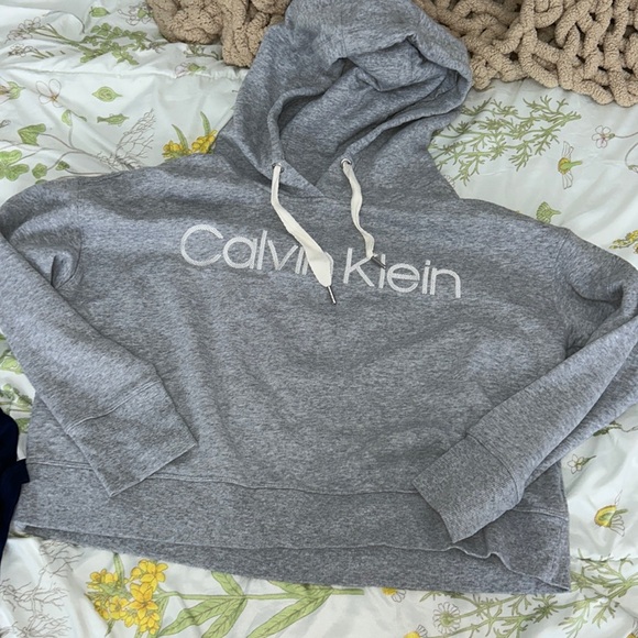 Calvin Klein Performance Sweatshirt - Picture 1 of 5